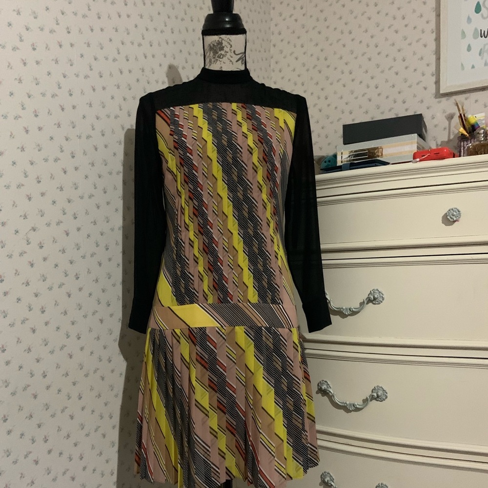 Karen Millen rainbow striped dress - Picture 8 of 16